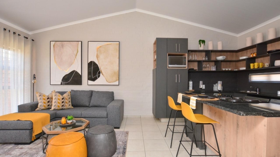 To Let 2 Bedroom Property for Rent in Van Der Hoff Park North West